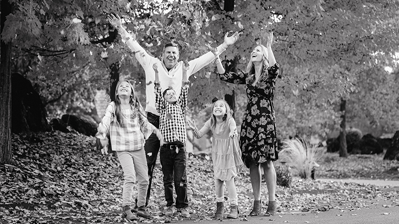 Fall Family Session Roseville throwing leaves